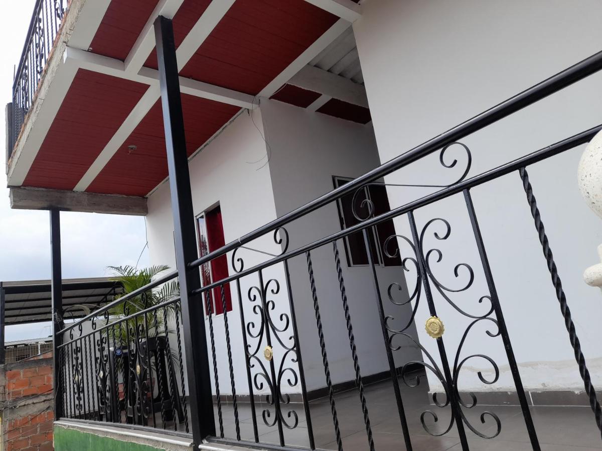 Apartaestudios El Jardin Cali Exterior foto